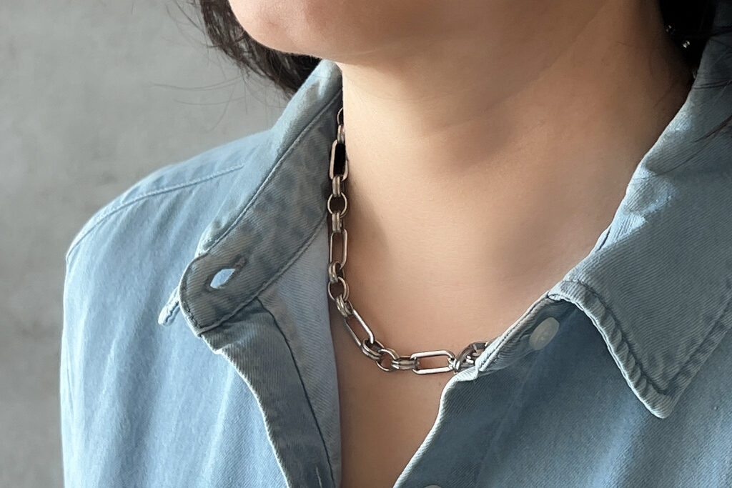 ステンレスボリュームチェーンネックレス